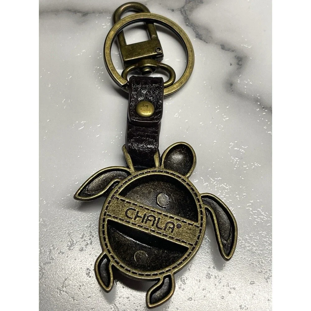 Chala Metal Charming Keychain Turtle Leather